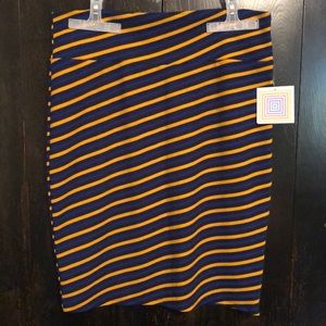 NWT LuLaroe Cassie skirt